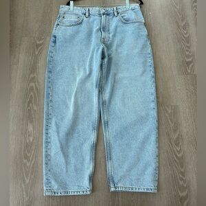 Zara Men's Light Wash Relaxed Cropped Jeans